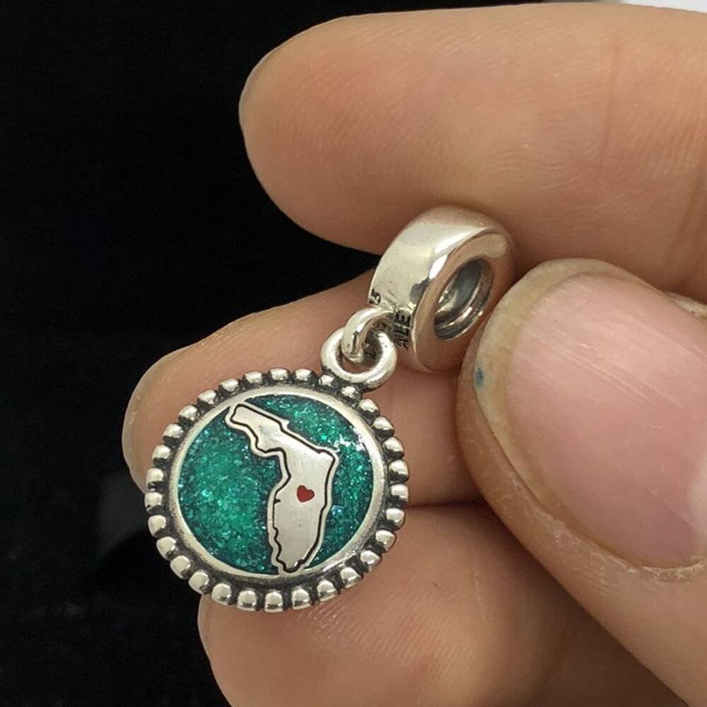 ✨🔥Pandora HOME Florida Map Exclusive Dangle Charm